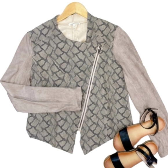 Mystree Light Brown Asymmetrical Zip Faux Suede Blazer Style Jacket Size L NWT - Picture 1 of 7
